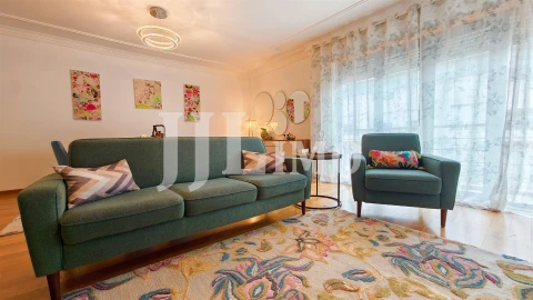 Apartamento T4 para Venda em Parque das Nações