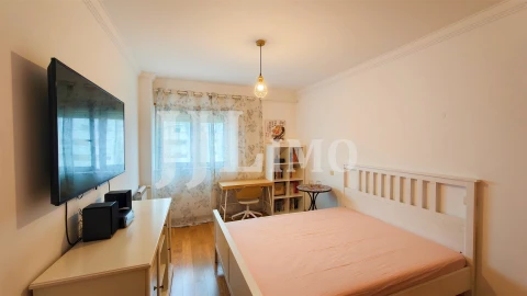 Apartamento T4 para Venda em Parque das Nações