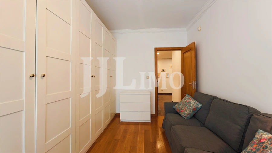 Apartamento T4 para Venda em Parque das Nações Foto 23