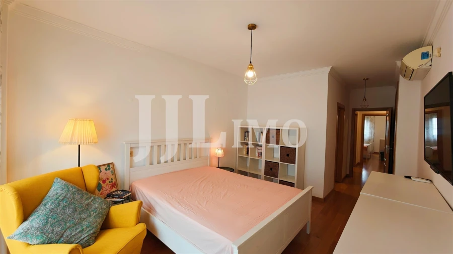 Apartamento T4 para Venda em Parque das Nações Foto 41