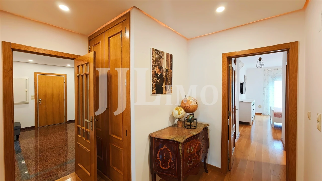 Apartamento T4 para Venda em Parque das Nações Foto 24