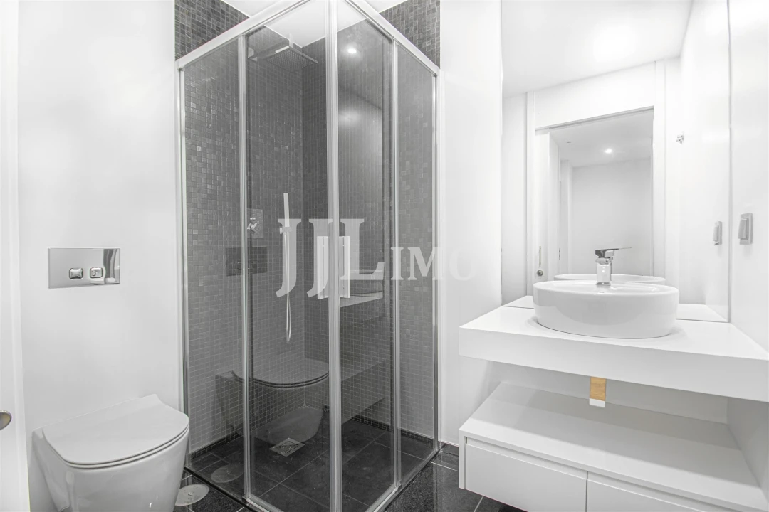 Apartamento T3 para Venda em Avenidas Novas Foto 4