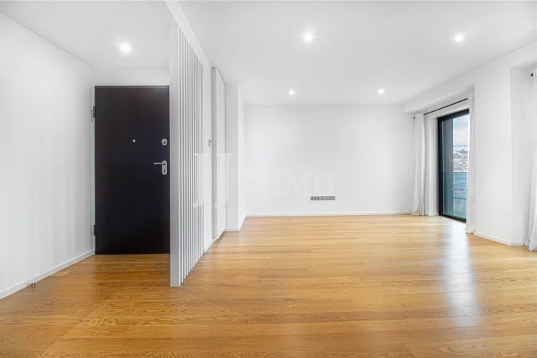 Apartamento T3 para Venda em Avenidas Novas Foto 26