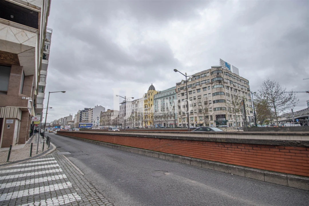 Apartamento T3 para Venda em Avenidas Novas Foto 30