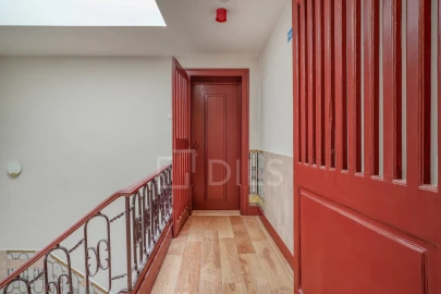 Apartamento T1 para Venda em Santa Maria Maior