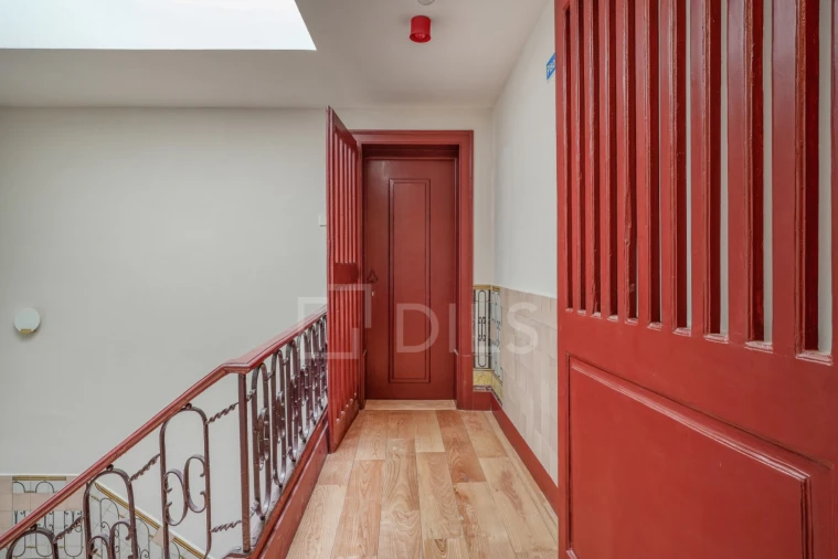 Apartamento T1 para Venda em Santa Maria Maior Foto 14