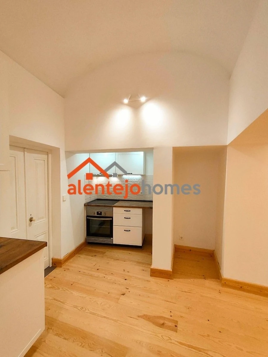 Moradia T3 para Venda em Arraiolos Foto 4