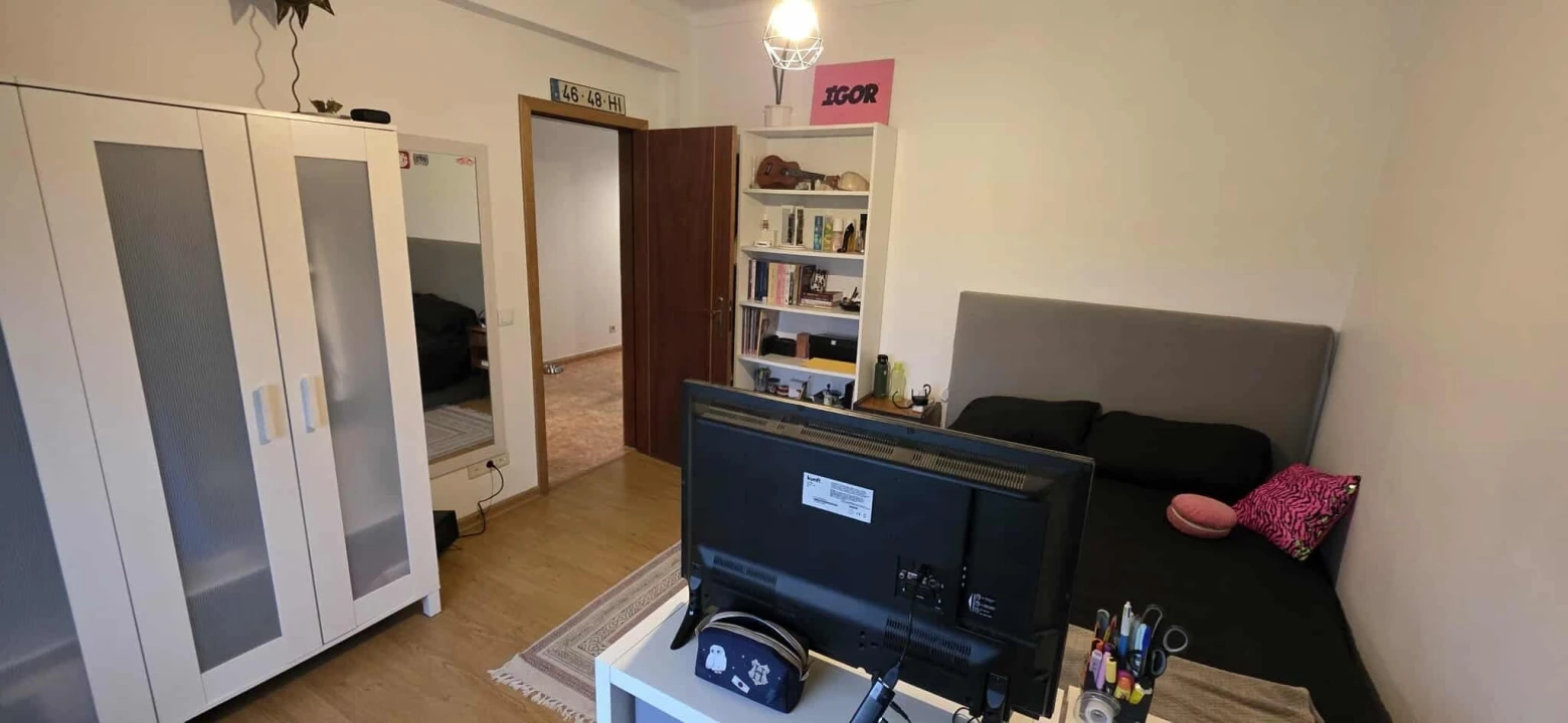 Moradia T5 para Venda em Asseiceira Foto 4