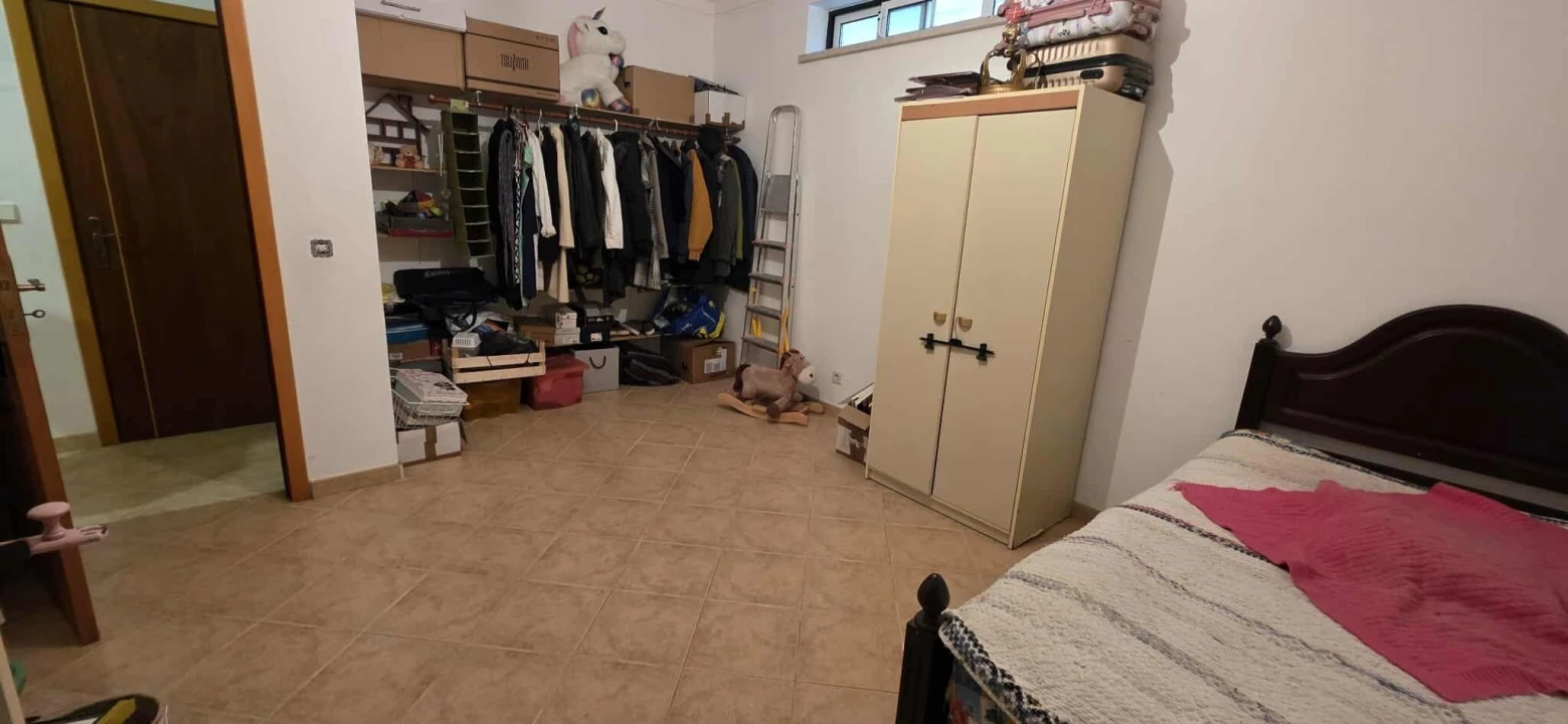 Moradia T5 para Venda em Asseiceira Foto 16