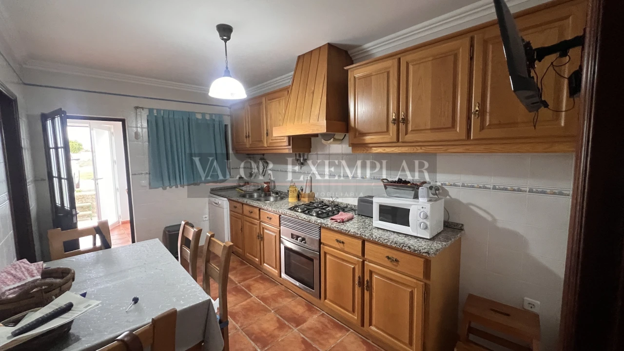 Moradia T2 para Venda em Vendas Novas Foto 1