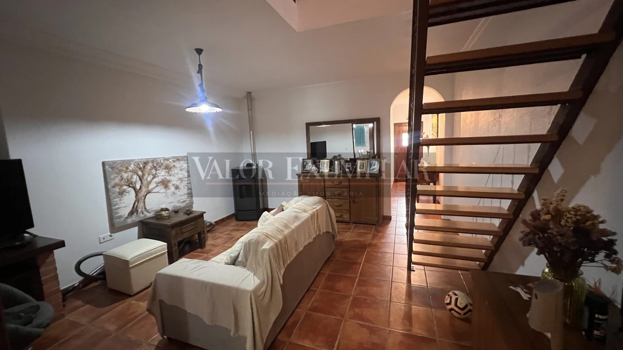 Moradia T2 para Venda em Vendas Novas Foto 5