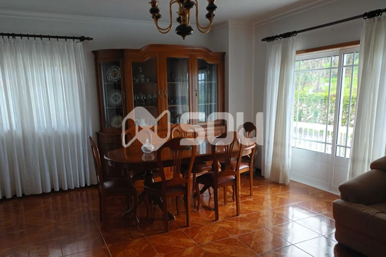 Moradia T3 para Venda em Quinchães Foto 13