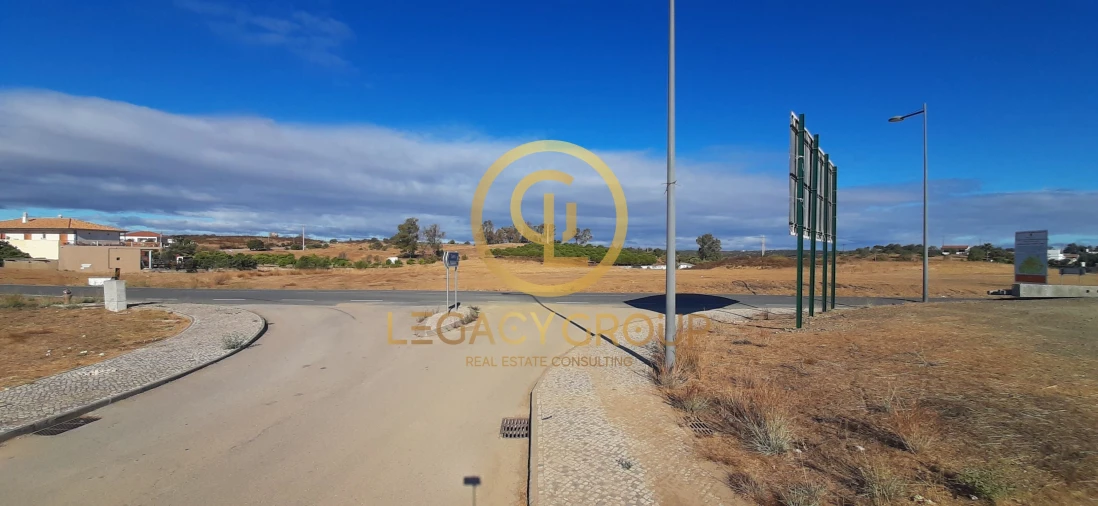 Terreno para Venda em Azinhal Foto 15