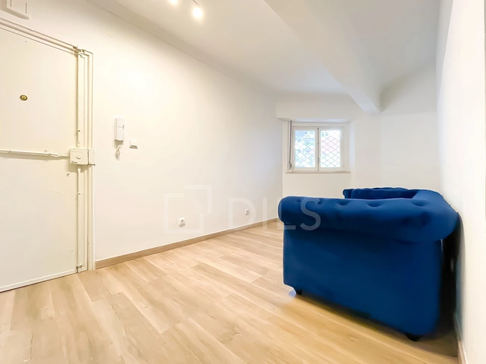 Apartamento T2 para Venda em Algés, Linda-A-Velha e Cruz Quebrada-Dafundo Foto 12