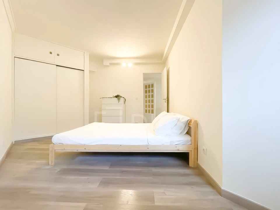 Apartamento T2 para Venda em Algés, Linda-A-Velha e Cruz Quebrada-Dafundo Foto 5