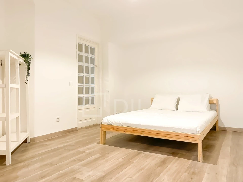 Apartamento T2 para Venda em Algés, Linda-A-Velha e Cruz Quebrada-Dafundo Foto 6