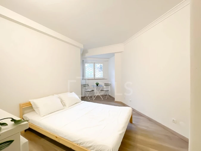 Apartamento T2 para Venda em Algés, Linda-A-Velha e Cruz Quebrada-Dafundo Foto 16