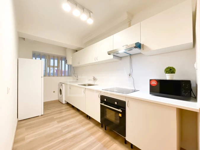 Apartamento T2 para Venda em Algés, Linda-A-Velha e Cruz Quebrada-Dafundo Foto 14