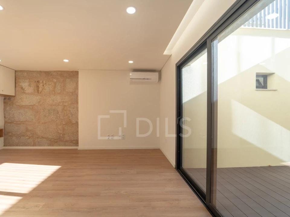 Apartamento T1 para Venda em Cedofeita, Santo Ildefonso, Sé, Miragaia, São Nicolau e Vitória Foto 7