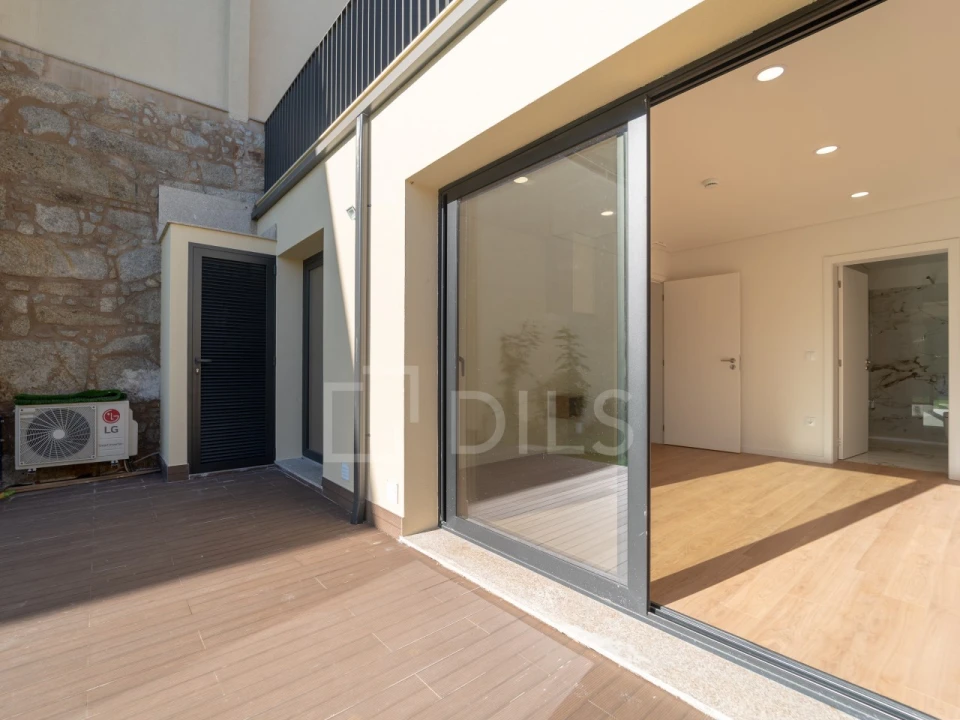 Apartamento T1 para Venda em Cedofeita, Santo Ildefonso, Sé, Miragaia, São Nicolau e Vitória Foto 18