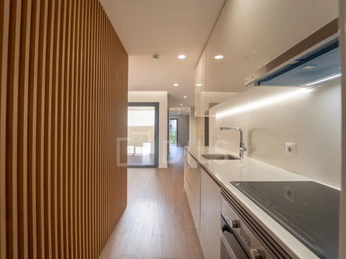 Apartamento T1 para Venda em Cedofeita, Santo Ildefonso, Sé, Miragaia, São Nicolau e Vitória Foto 24