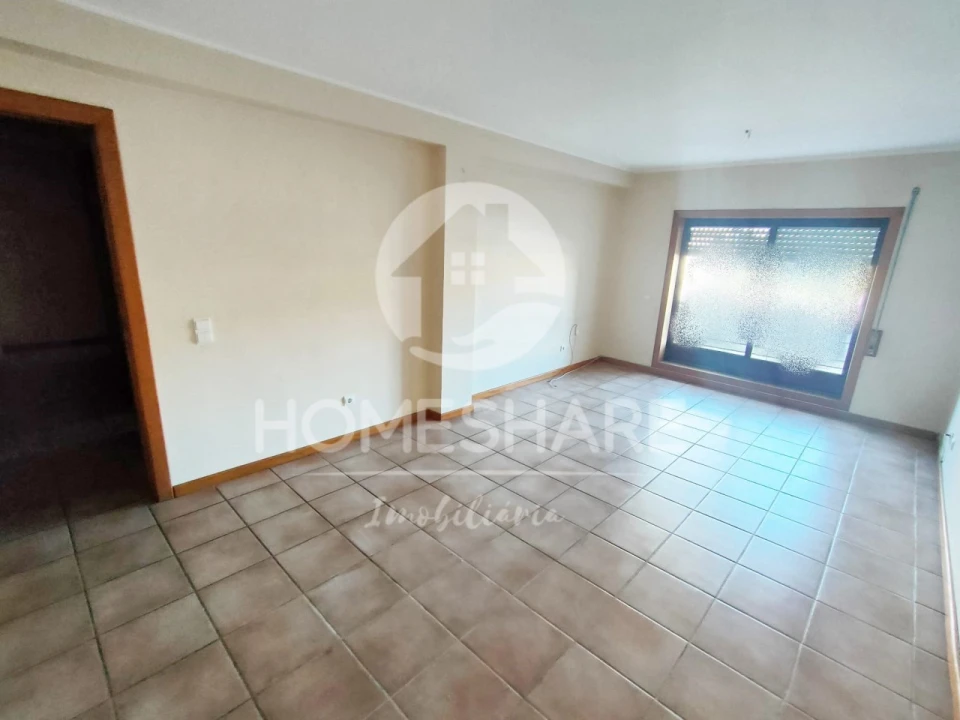 Apartamento T2 para Venda em Valongo Foto 2