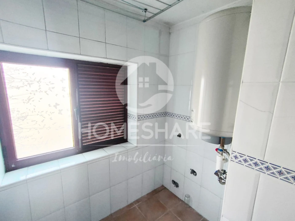 Apartamento T2 para Venda em Valongo Foto 14