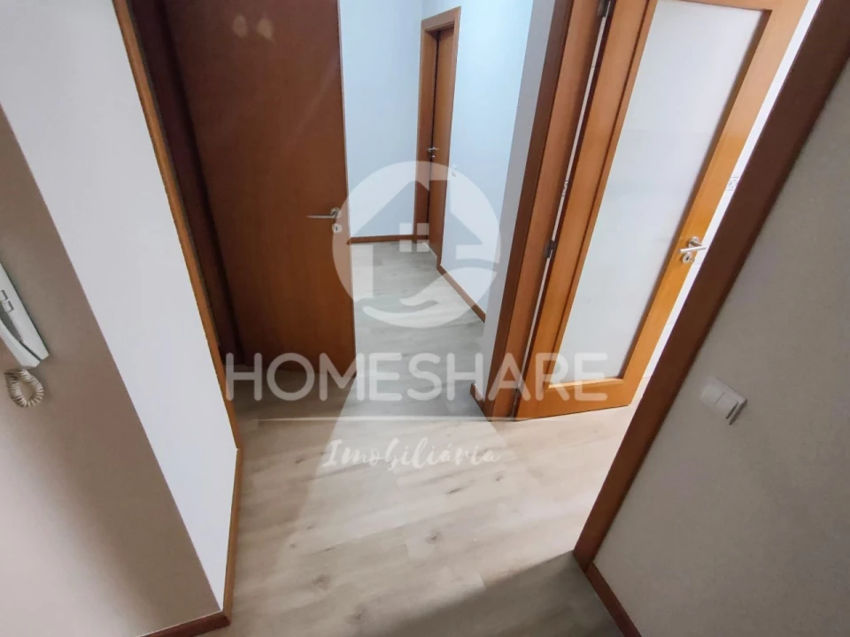 Apartamento T2 para Venda em Valongo Foto 10