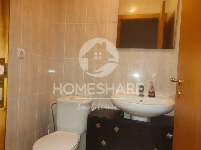 Apartamento T2 para Venda em Valongo Foto 9