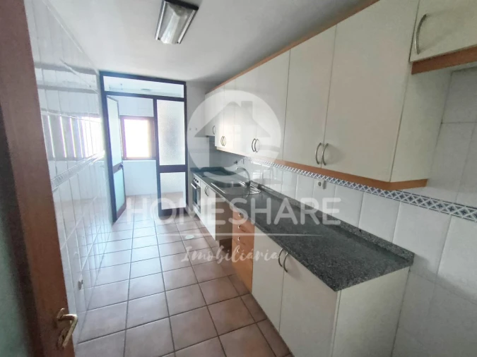 Apartamento T2 para Venda em Valongo Foto 13