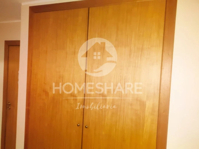 Apartamento T2 para Venda em Valongo Foto 25