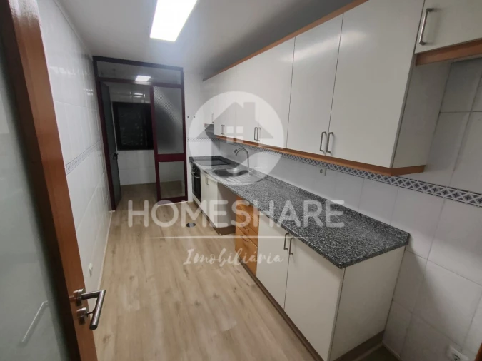 Apartamento T2 para Venda em Valongo Foto 1