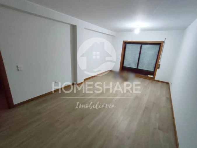 Apartamento T2 para Venda em Valongo Foto 1