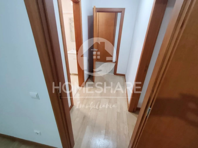 Apartamento T2 para Venda em Valongo Foto 8