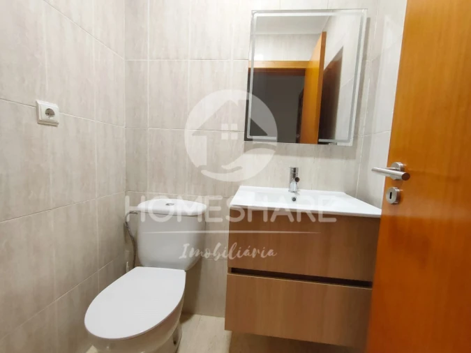 Apartamento T2 para Venda em Valongo Foto 11