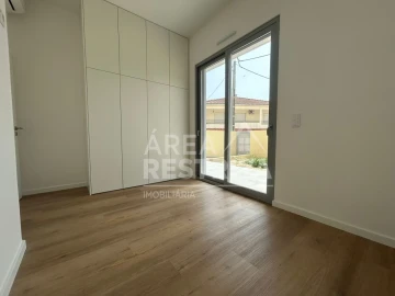 Apartamento T1 para Venda em Quinta do Conde