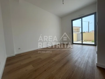 Apartamento T1 para Venda em Quinta do Conde