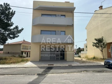 Apartamento T1 para Venda em Quinta do Conde