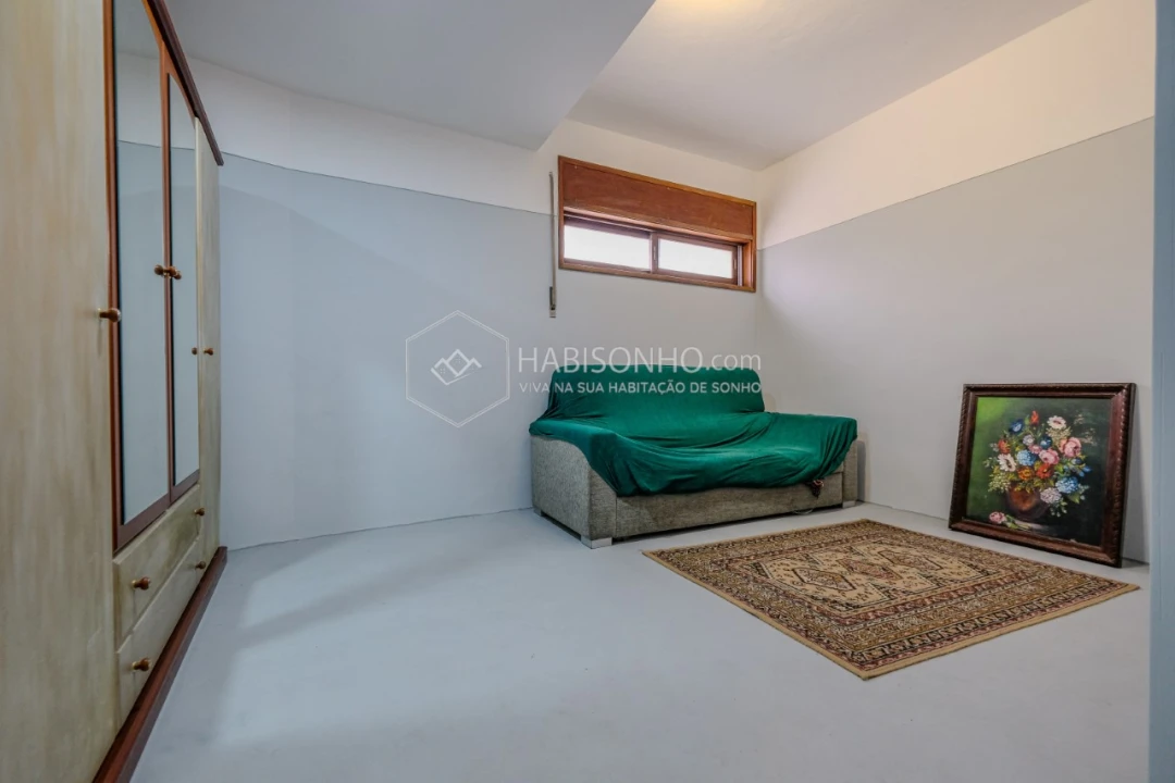 Moradia T3 para Venda em Campanhã Foto 8