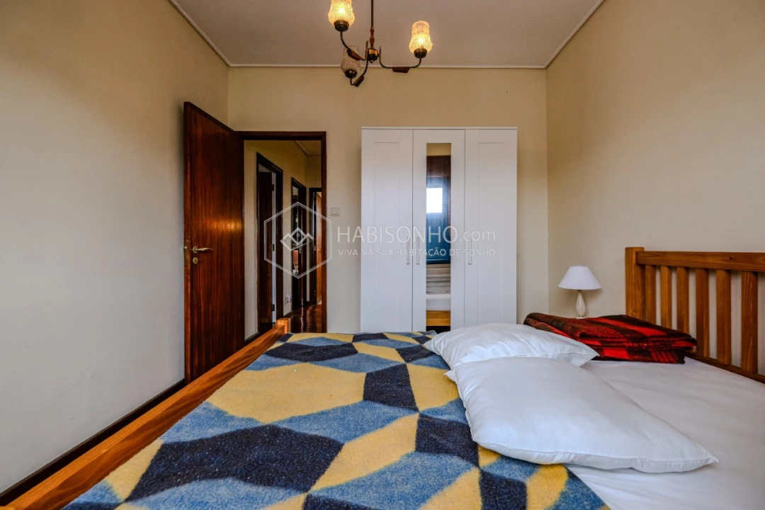 Moradia T3 para Venda em Campanhã Foto 24