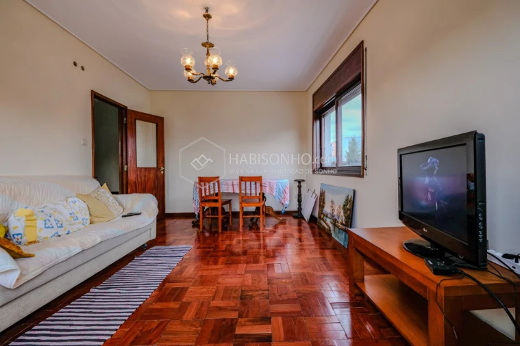 Moradia T3 para Venda em Campanhã Foto 2