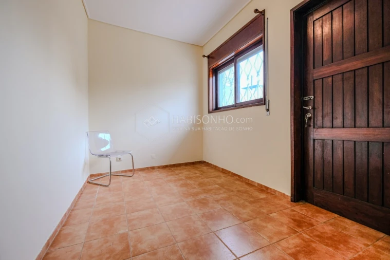 Moradia T3 para Venda em Campanhã Foto 7