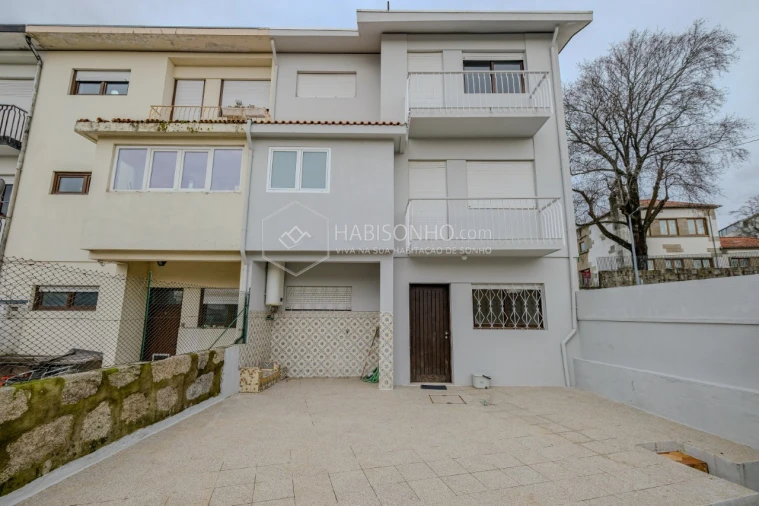 Moradia T3 para Venda em Campanhã Foto 27