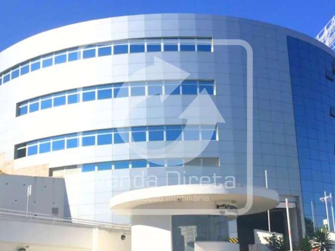 Prédio para Venda em Carnaxide e Queijas