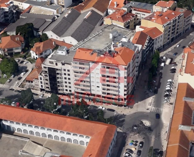 Apartamento T4 para Venda em Santa Maria, São Pedro e Matacães Foto 2