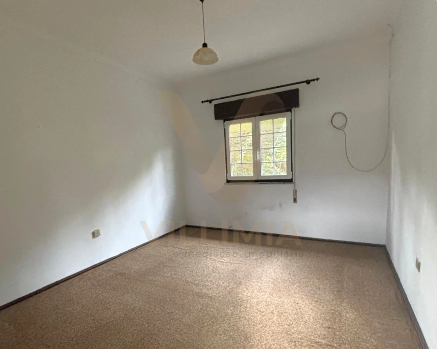 Moradia T2 para Venda em Arcozelo Foto 13