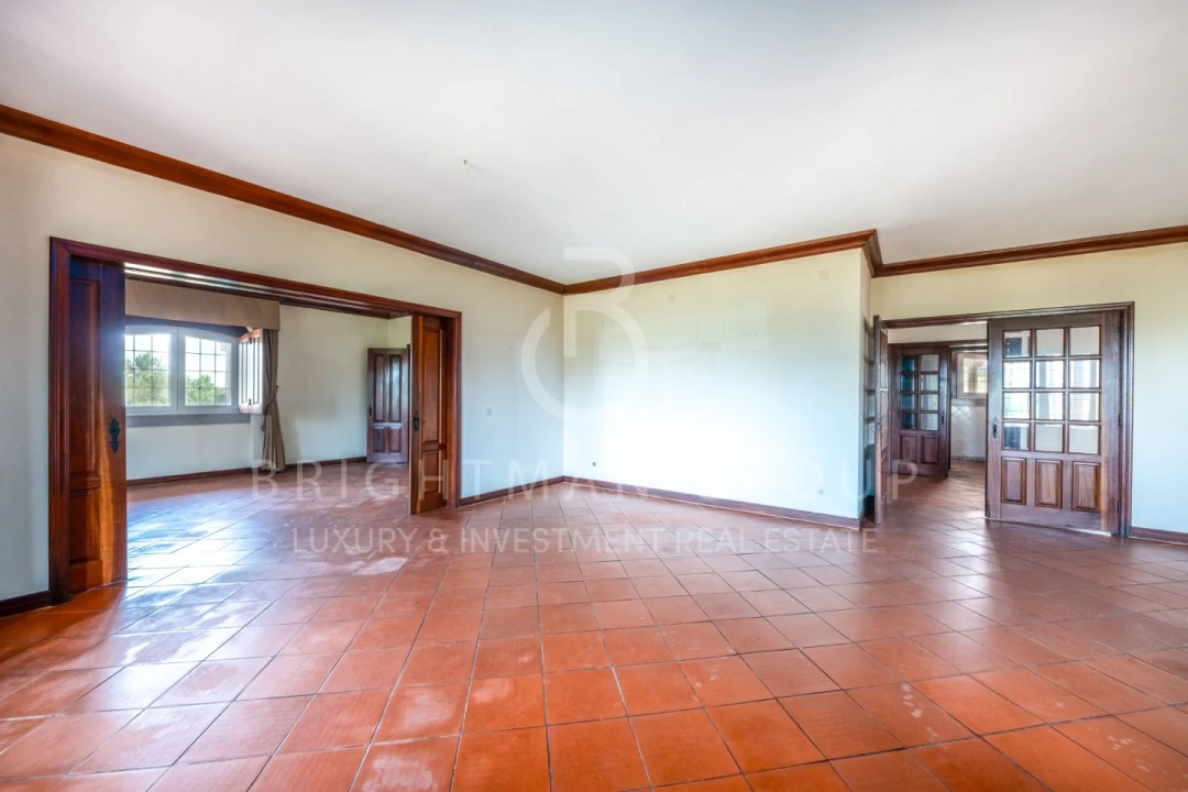 Moradia T6 para Venda em Olho Marinho Foto 22