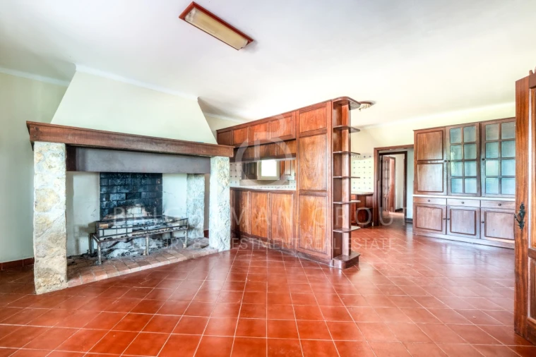 Moradia T6 para Venda em Olho Marinho Foto 26