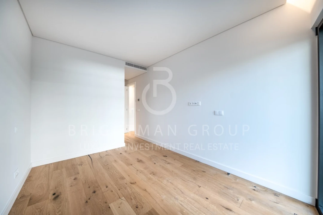 Apartamento T4 para Venda em Carcavelos e Parede Foto 29