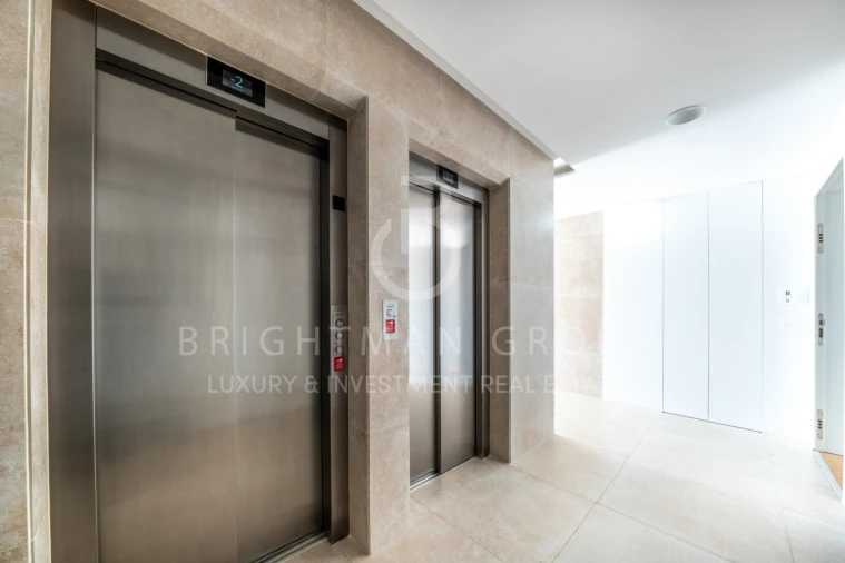 Apartamento T4 para Venda em Carcavelos e Parede Foto 9